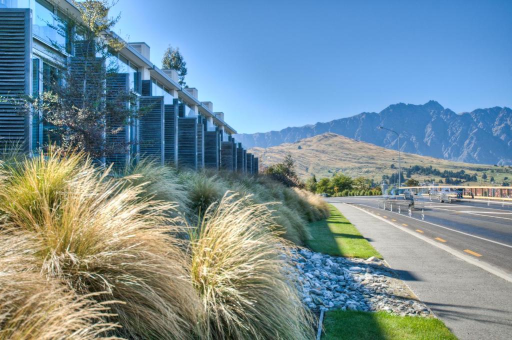 Swiss-Belsuites Pounamu Distretto di Queenstown Camera foto View of the Southern Alps from the Innovation Hub