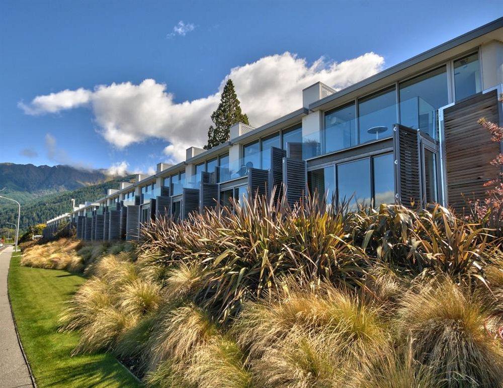 Swiss-Belsuites Pounamu Distretto di Queenstown Esterno foto The Jack's Point clubhouse